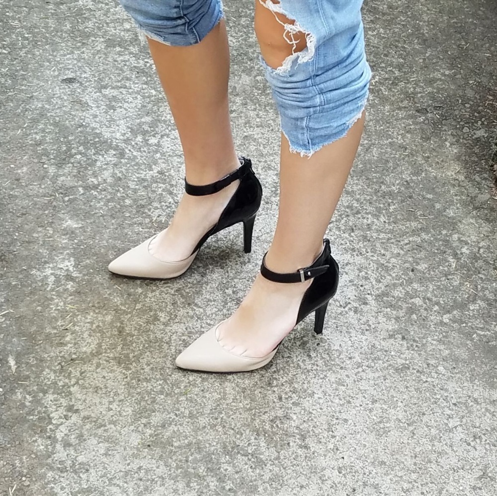 Alfani Pumps